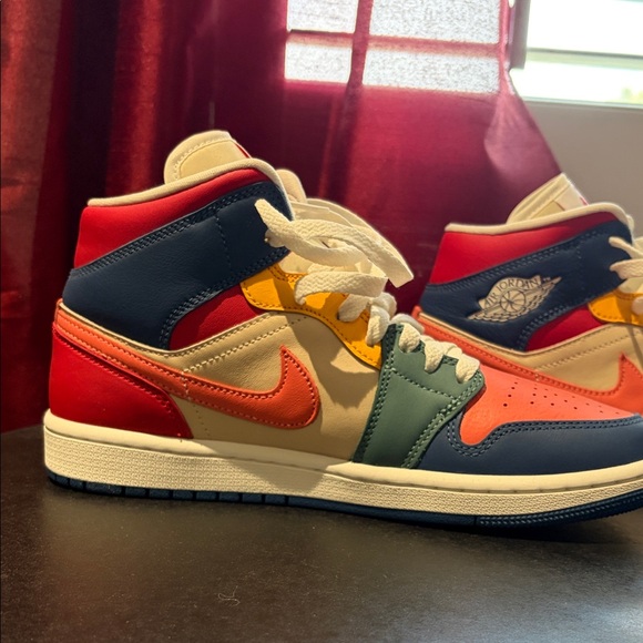 Nike Multicolor High-Top Sneakers - Picture 3 of 6